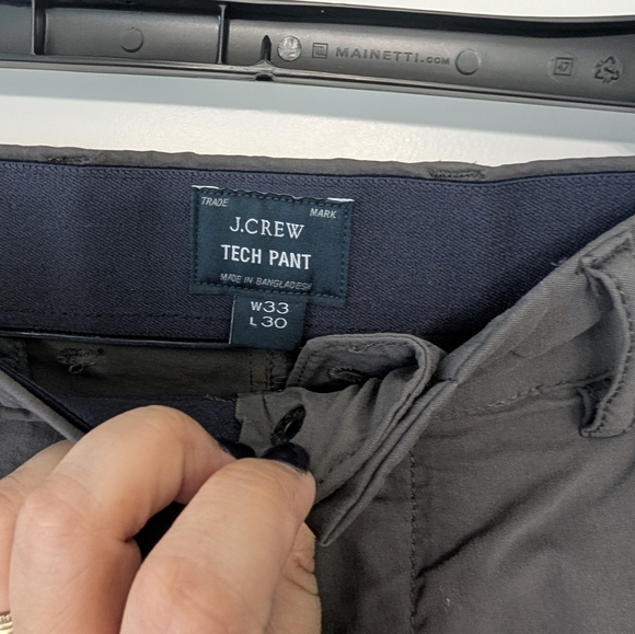 J. Crew, Men's Athletic Tapered-Fit Tech Pant, Bedford Coal, 33x30 - Picture 3 of 4
